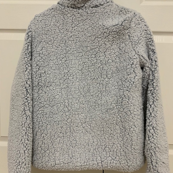 Buy 1 get 1 free ✨ Oversized grey fluffy jacket. - Picture 2 of 3